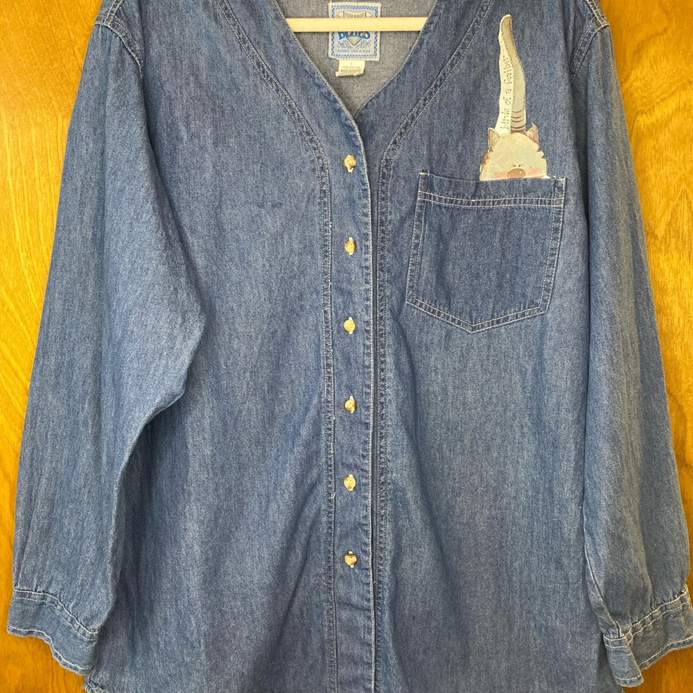Women’s Vintage L 100% Cotton Denim Cat Character Button Down